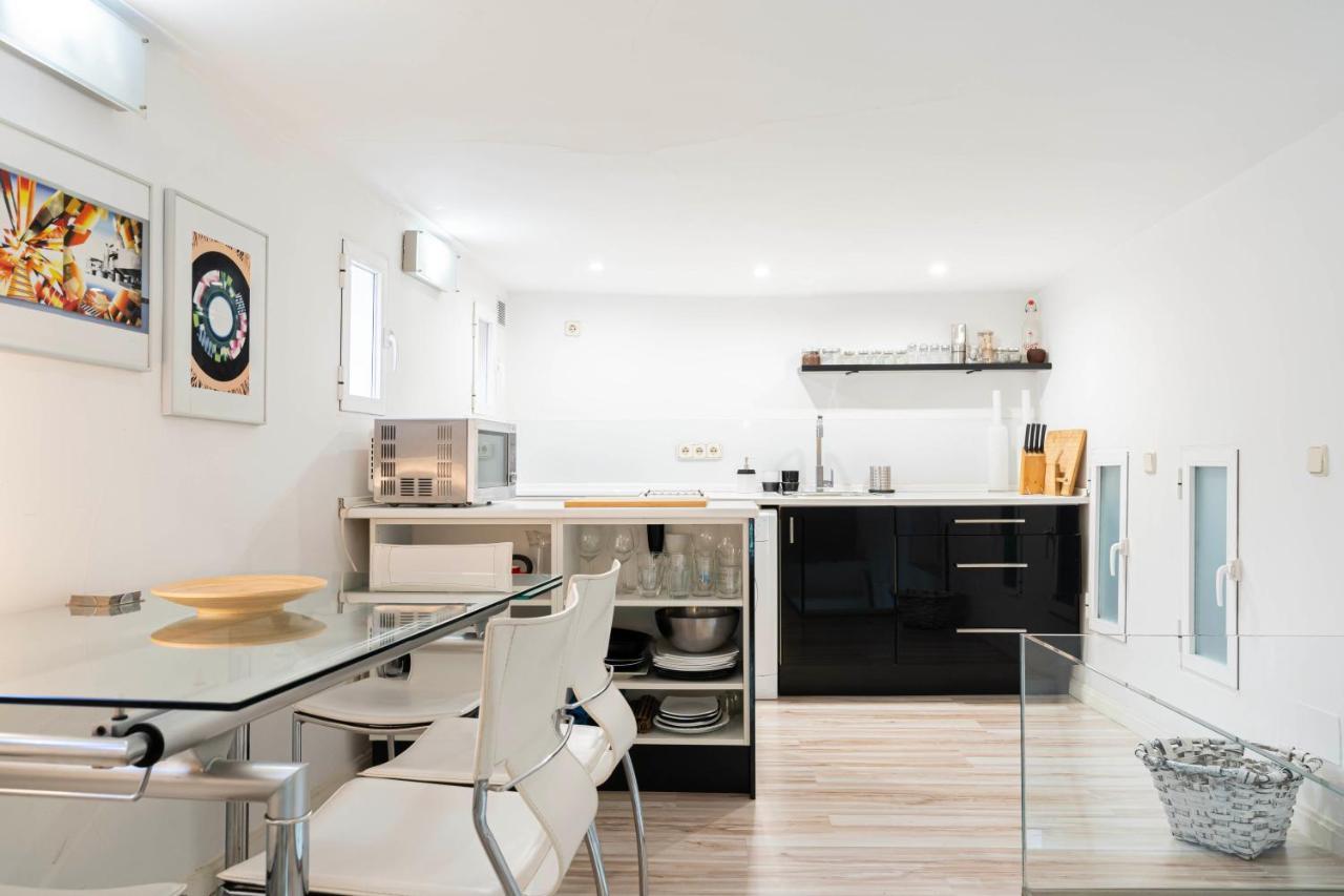 For You Rentals Teatro Real Plaza Apartment Temporal Saint Martin Madrid Tru5 Exterior photo
