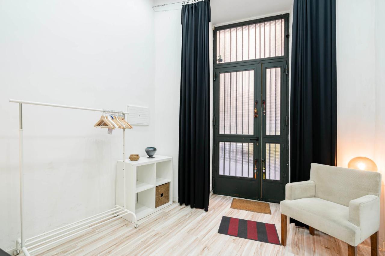 For You Rentals Teatro Real Plaza Apartment Temporal Saint Martin Madrid Tru5 Exterior photo